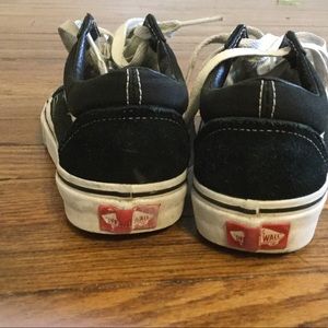 Old school black and white vans. Size 3.5